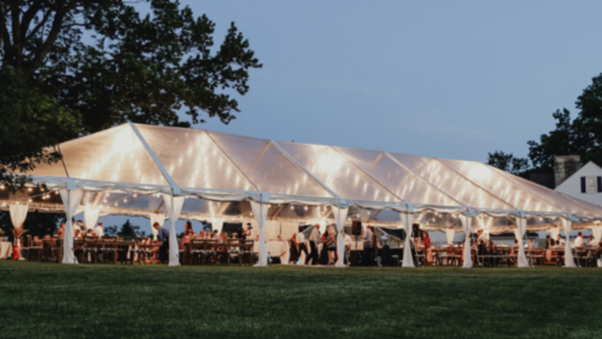 Best Tent Size for a Wedding